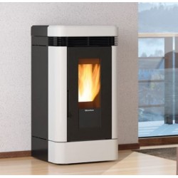 Estufa de pellets La Nordica Extraflame Dahiana VFS 10 kW ventilada Marfil